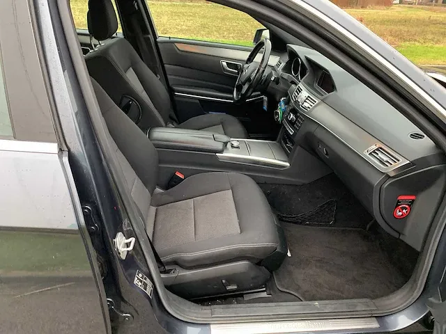 Mercedes-benz e200 cdi ambition elegance, 6-svd-16 - afbeelding 4 van  29