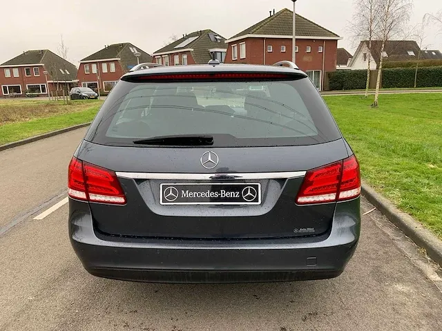 Mercedes-benz e200 cdi ambition elegance, 6-svd-16 - afbeelding 26 van  29