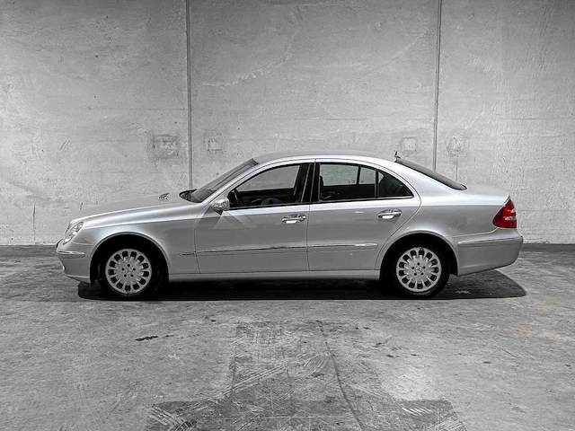 Mercedes-benz e200 cdi classic 122pk 2006 e-klasse, z-601-rt - afbeelding 10 van  41