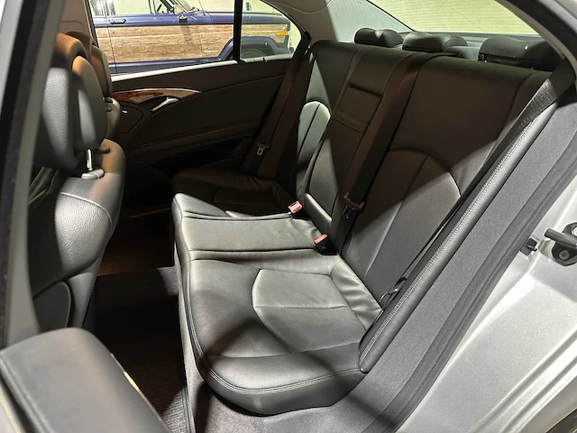 Mercedes-benz e200 cdi classic 122pk 2006 e-klasse, z-601-rt - afbeelding 30 van  41