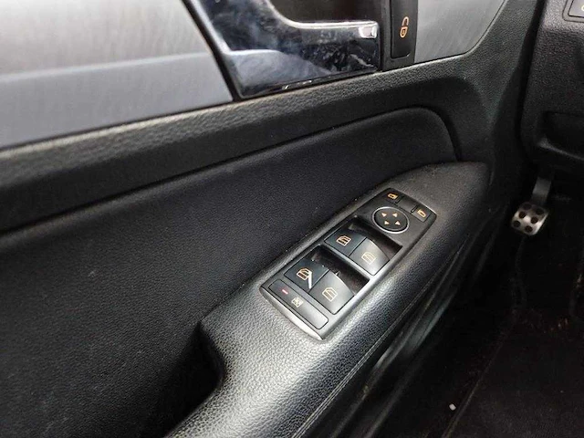Mercedes-benz e200 cgi coupé avantgarde automaat, 95-snn-5! - afbeelding 2 van  16