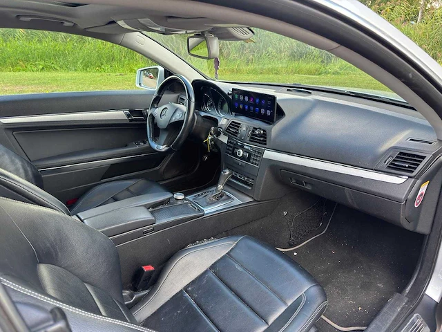 Mercedes-benz e200 coupé cgi elegance automaat; 32-skf-4 - afbeelding 6 van  19