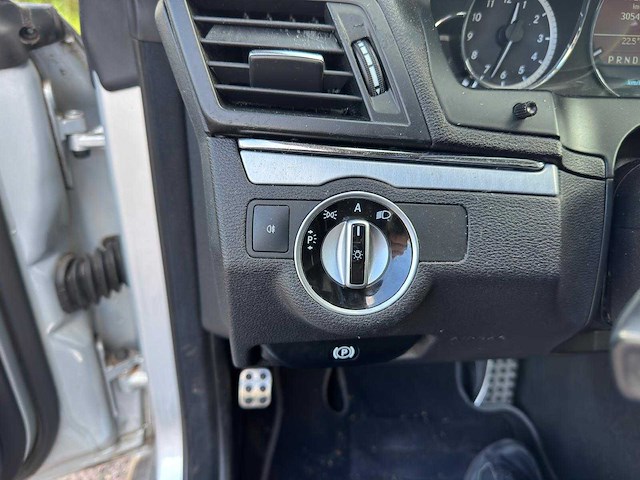 Mercedes-benz e200 coupé cgi elegance automaat; 32-skf-4 - afbeelding 2 van  19