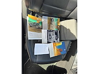 Mercedes-benz e200 coupé cgi elegance automaat; 32-skf-4 - afbeelding 11 van  19