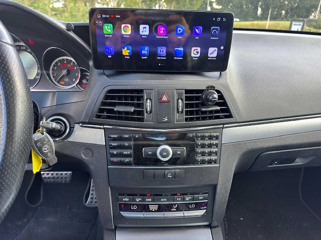 Mercedes-benz e200 coupé cgi elegance automaat; 32-skf-4 - afbeelding 19 van  19