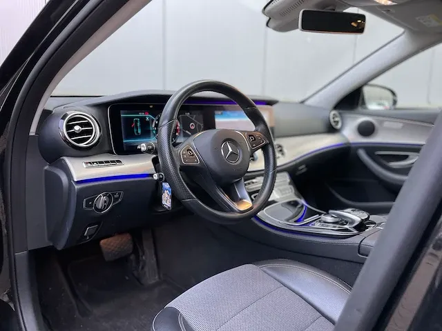 Mercedes-benz e200 premium plus 184pk 2017 e-klasse, r-862-jr - afbeelding 19 van  63