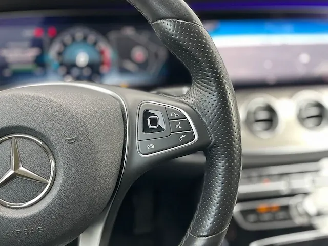 Mercedes-benz e200 premium plus 184pk 2017 e-klasse, r-862-jr - afbeelding 28 van  63