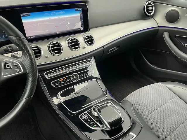 Mercedes-benz e200 premium plus 184pk 2017 e-klasse, r-862-jr - afbeelding 33 van  63