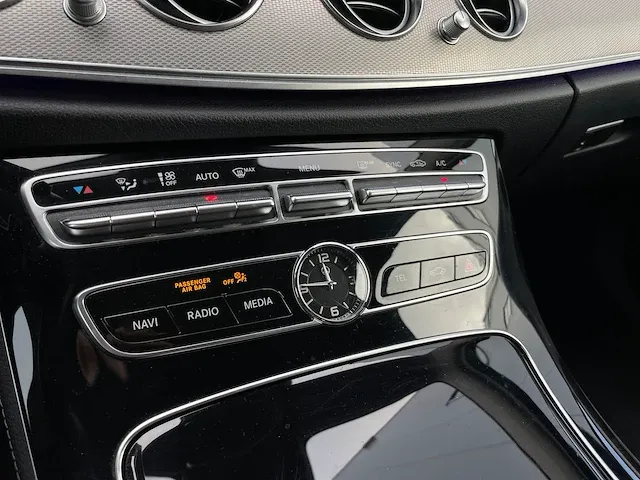Mercedes-benz e200 premium plus 184pk 2017 e-klasse, r-862-jr - afbeelding 40 van  63