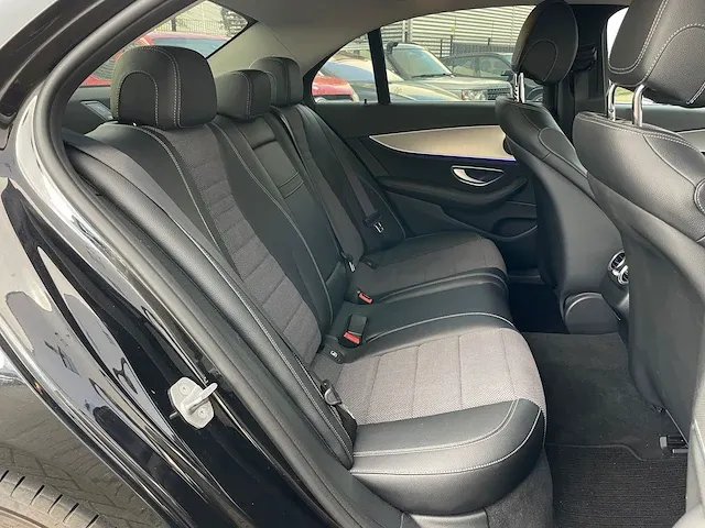 Mercedes-benz e200 premium plus 184pk 2017 e-klasse, r-862-jr - afbeelding 53 van  63