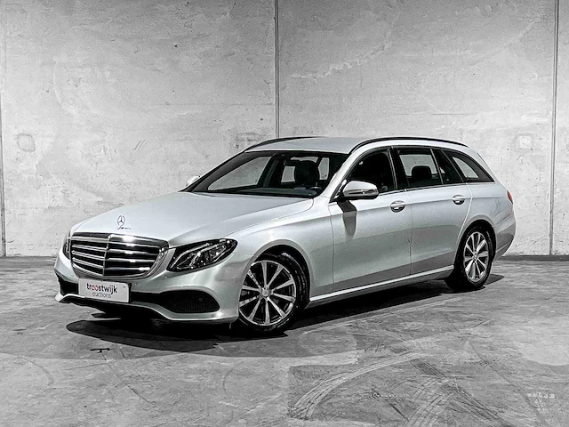 Mercedes-benz e200d estate 150pk 2017 (origineel-nl) e-klasse, np-821-s - afbeelding 12 van  43