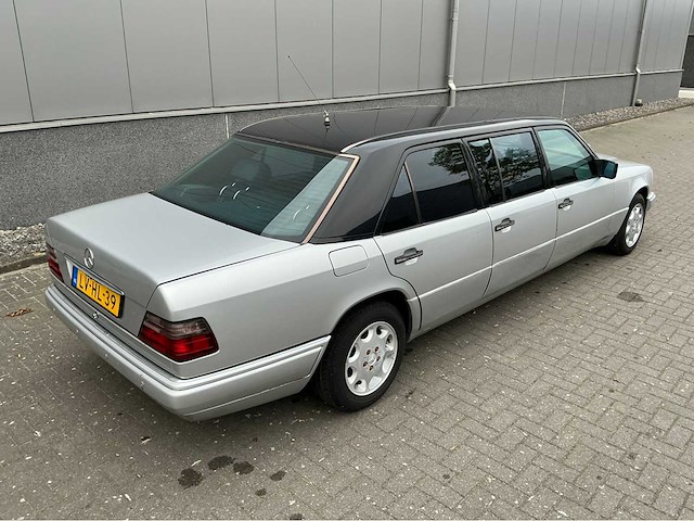 Mercedes-benz e200d limousine - afbeelding 7 van  34