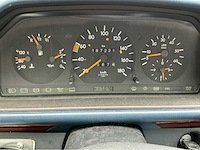 Mercedes-benz e200d limousine - afbeelding 20 van  34