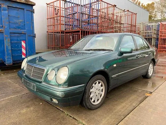 Mercedes-benz e220 cdi, 1999! - afbeelding 12 van  24