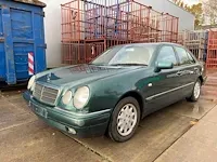 Mercedes-benz e220 cdi, 1999! - afbeelding 12 van  24