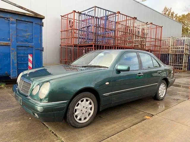 Mercedes-benz e220 cdi, 1999! - afbeelding 19 van  24