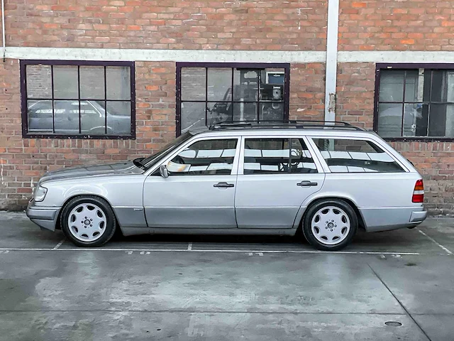 Mercedes-benz e220 s124 e-klasse 2.2 150pk 1994 - afbeelding 9 van  38