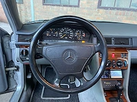 Mercedes-benz e220 s124 e-klasse 2.2 150pk 1994 - afbeelding 11 van  38