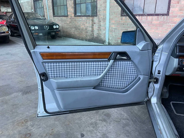 Mercedes-benz e220 s124 e-klasse 2.2 150pk 1994 - afbeelding 20 van  38