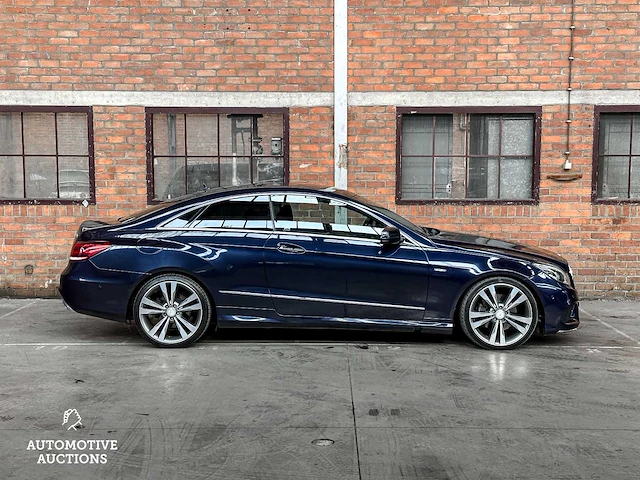 Mercedes-benz e250 amg cgi coupe 204pk 2010 e-klasse - afbeelding 2 van  42