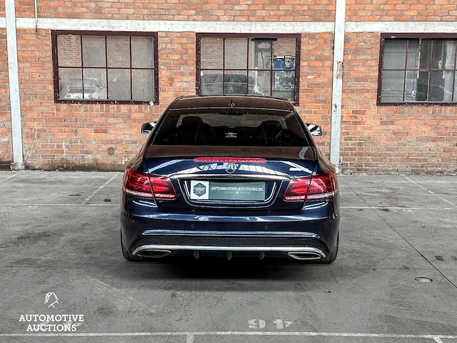 Mercedes-benz e250 amg cgi coupe 204pk 2010 e-klasse - afbeelding 9 van  42