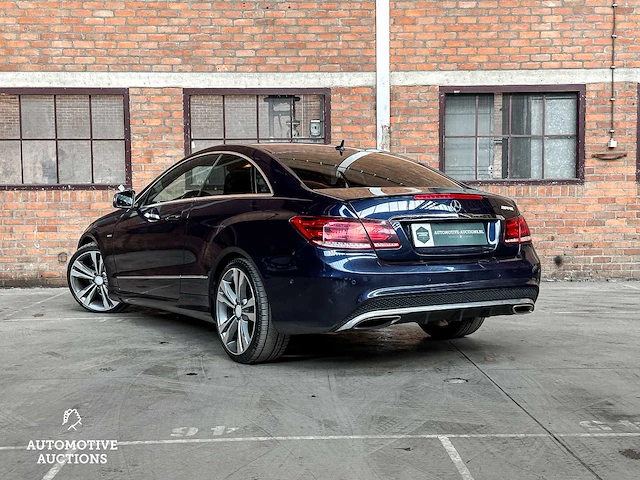 Mercedes-benz e250 amg cgi coupe 204pk 2010 e-klasse - afbeelding 14 van  42