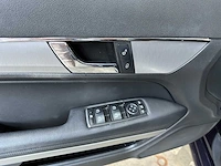 Mercedes-benz e250 amg cgi coupe 204pk 2010 e-klasse - afbeelding 27 van  42