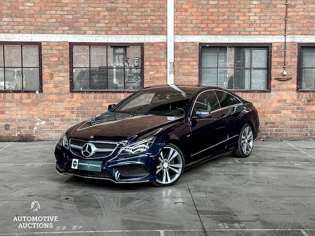 Mercedes-benz e250 amg cgi coupe 204pk 2010 e-klasse - afbeelding 23 van  42