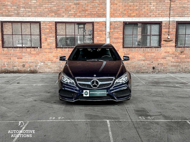 Mercedes-benz e250 amg cgi coupe 204pk 2010 e-klasse - afbeelding 38 van  42