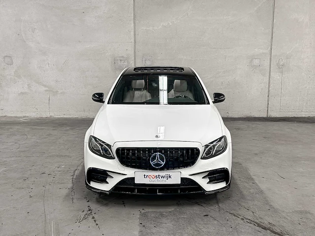 Mercedes-benz e300 amg 245pk 2019 e-klasse, p-728-tx - afbeelding 23 van  71