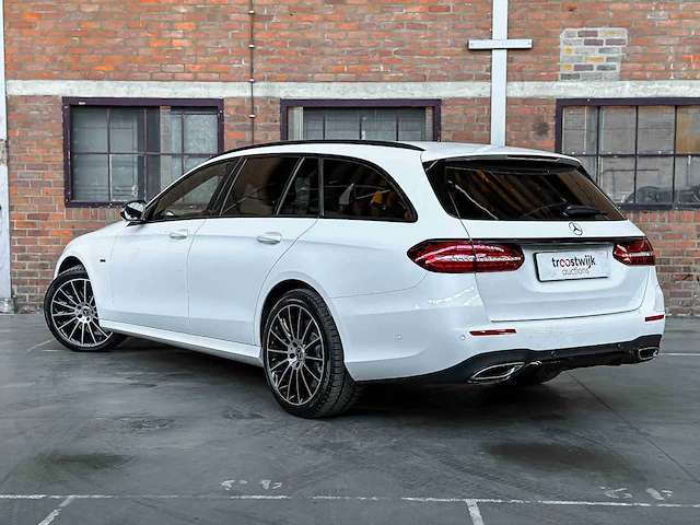 Mercedes-benz e300 de amg line 194pk 2021 plug-in hybrid e-klasse estate, p-967-zg - afbeelding 7 van  51