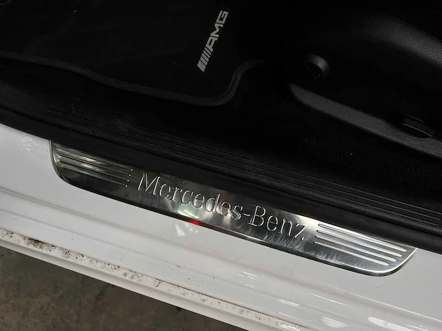 Mercedes-benz e300 de amg line 194pk 2021 plug-in hybrid e-klasse estate, p-967-zg - afbeelding 27 van  51