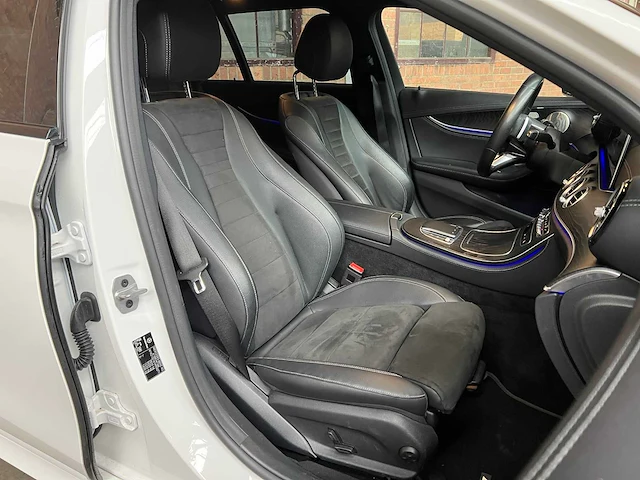 Mercedes-benz e300 de amg line 194pk 2021 plug-in hybrid e-klasse estate, p-967-zg - afbeelding 46 van  51