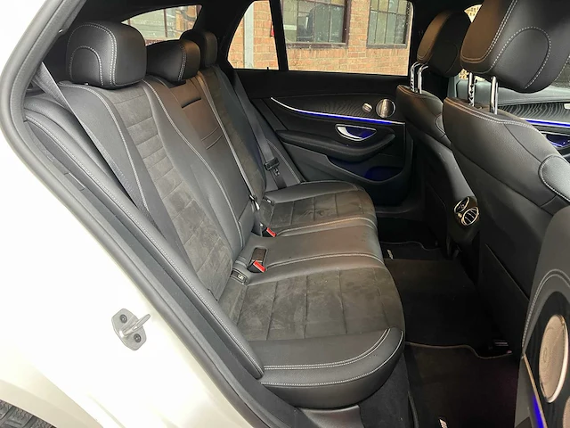 Mercedes-benz e300 de amg line 194pk 2021 plug-in hybrid e-klasse estate, p-967-zg - afbeelding 49 van  51