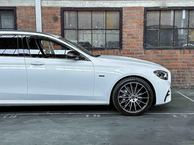 Mercedes-benz e300 de amg line 194pk 2021 plug-in hybrid e-klasse estate, p-967-zg - afbeelding 15 van  51