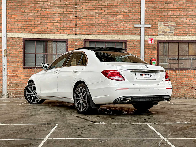 Mercedes-benz e300 e premium plus e-klasse 293pk 2019, g-702-gn - afbeelding 15 van  46