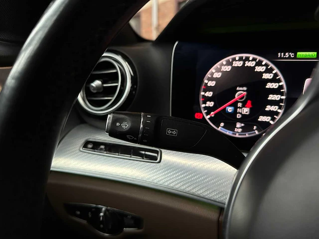 Mercedes-benz e300 e premium plus e-klasse 293pk 2019, g-702-gn - afbeelding 25 van  46
