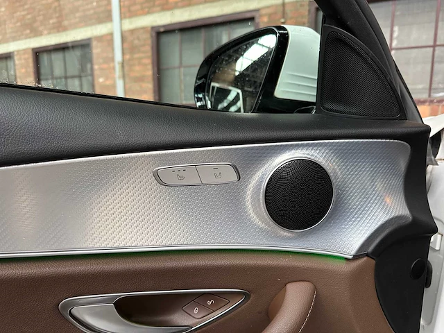Mercedes-benz e300 e premium plus e-klasse 293pk 2019, g-702-gn - afbeelding 34 van  46