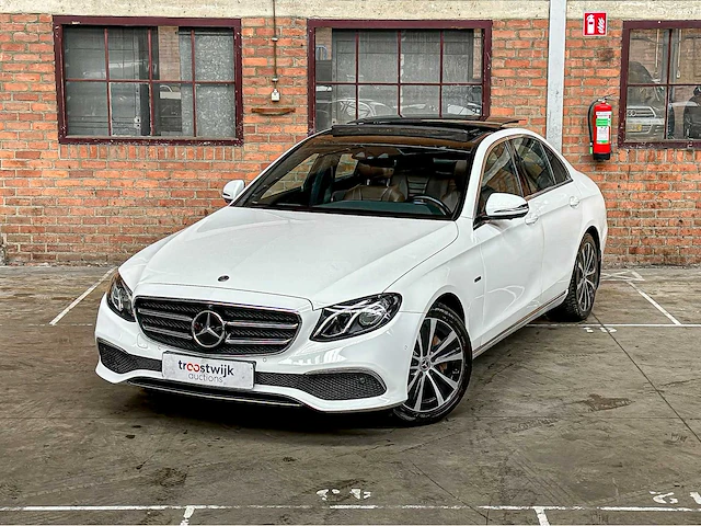 Mercedes-benz e300 e premium plus e-klasse 293pk 2019, g-702-gn - afbeelding 3 van  46