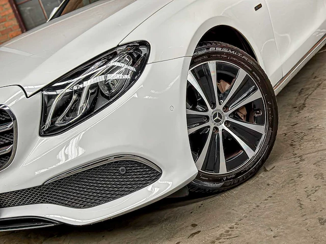 Mercedes-benz e300 e premium plus e-klasse 293pk 2019, g-702-gn - afbeelding 4 van  46