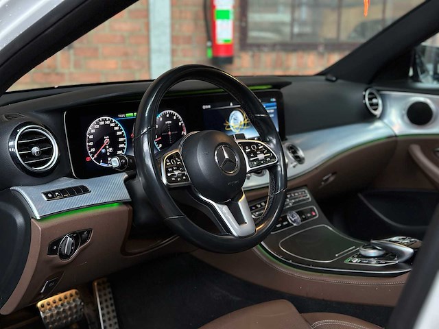 Mercedes-benz e300 e premium plus e-klasse 293pk 2019, g-702-gn - afbeelding 11 van  46