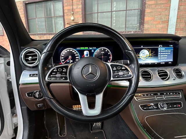 Mercedes-benz e300 e premium plus e-klasse 293pk 2019, g-702-gn - afbeelding 13 van  46