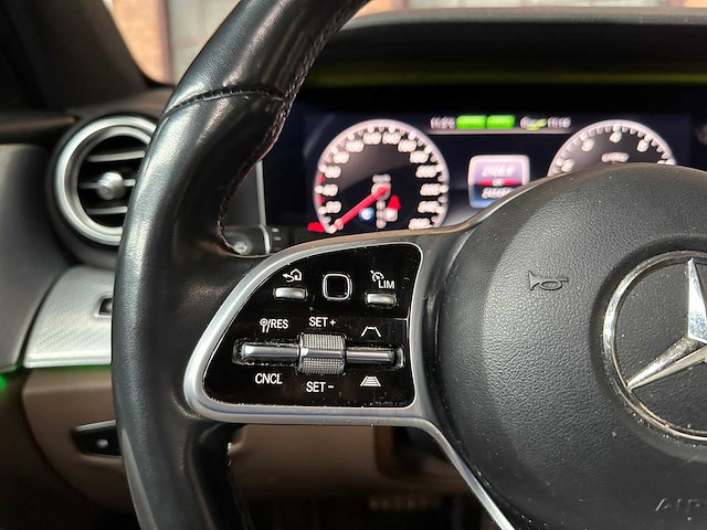Mercedes-benz e300 e premium plus e-klasse 293pk 2019, g-702-gn - afbeelding 16 van  46