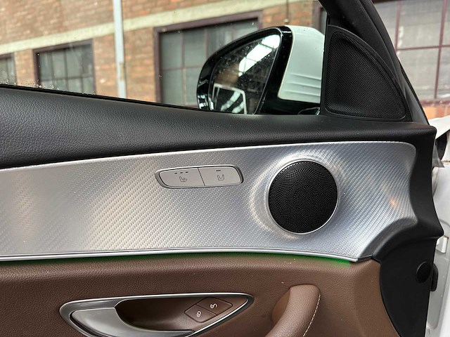 Mercedes-benz e300 e premium plus e-klasse 293pk 2019, g-702-gn - afbeelding 28 van  46