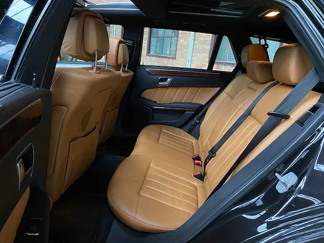 Mercedes-benz e350 amg estate designo avantgarde 3.5 v6 e-klasse 306pk my-2013 - afbeelding 52 van  58