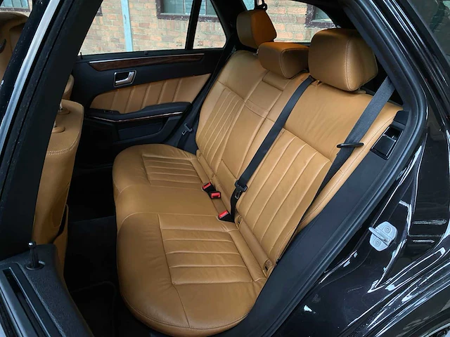 Mercedes-benz e350 amg estate designo avantgarde 3.5 v6 e-klasse 306pk my-2013 - afbeelding 47 van  58