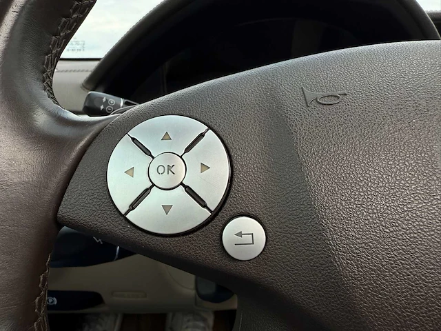 Mercedes-benz e350 cgi avantgarde automaat, h-444-sr - afbeelding 9 van  25