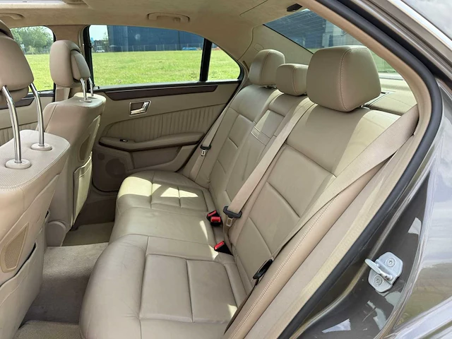 Mercedes-benz e350 cgi avantgarde automaat, h-444-sr - afbeelding 23 van  25