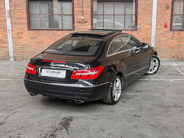 Mercedes-benz e350 cgi elegance 3.5 v6 292pk 2009 e-klasse coupé, 29-nhz-8 - afbeelding 3 van  39