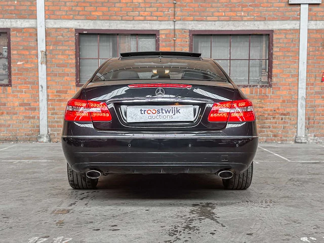 Mercedes-benz e350 cgi elegance 3.5 v6 292pk 2009 e-klasse coupé, 29-nhz-8 - afbeelding 4 van  39